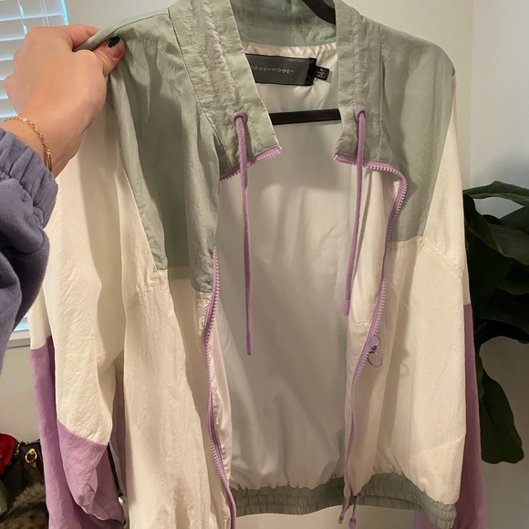 Colorblock Jacket - Picture 3 of 3